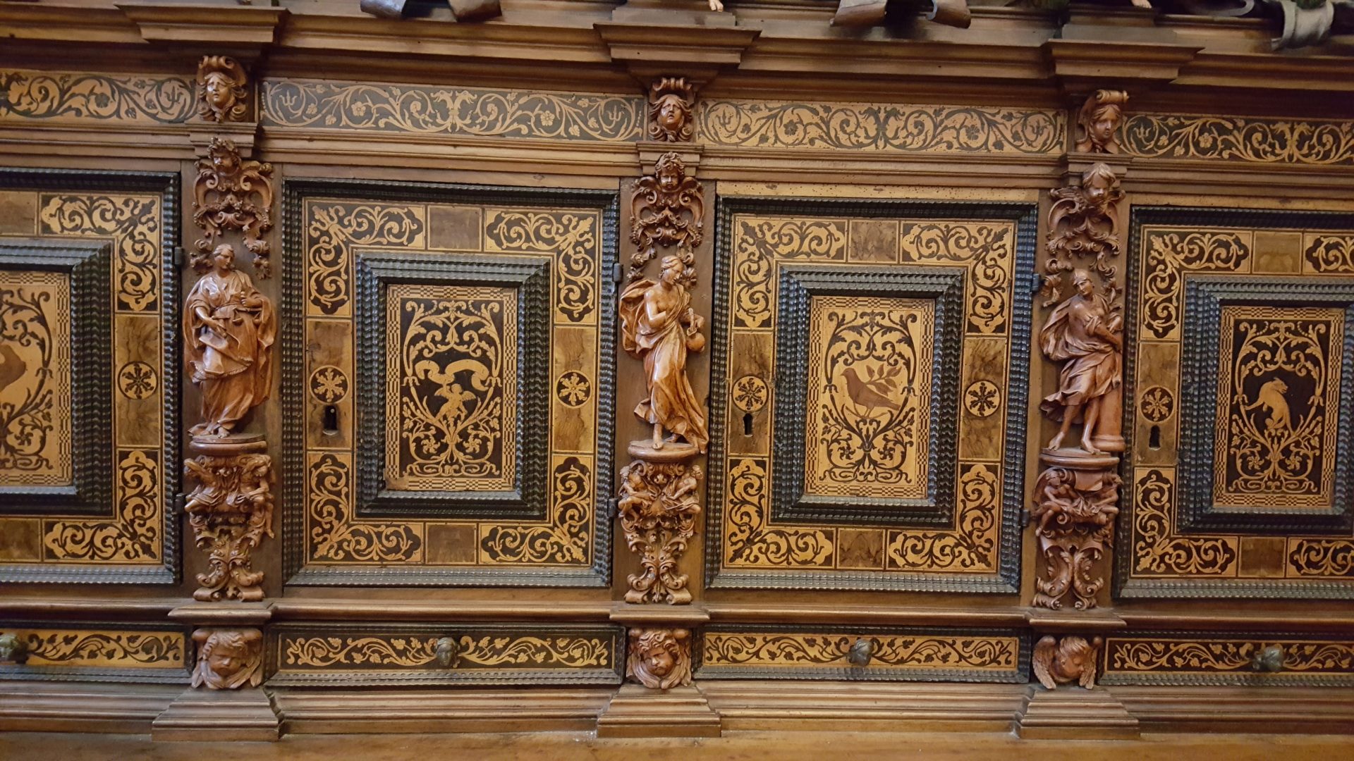 sacrestie legno fantoni scultura alzano bergamo