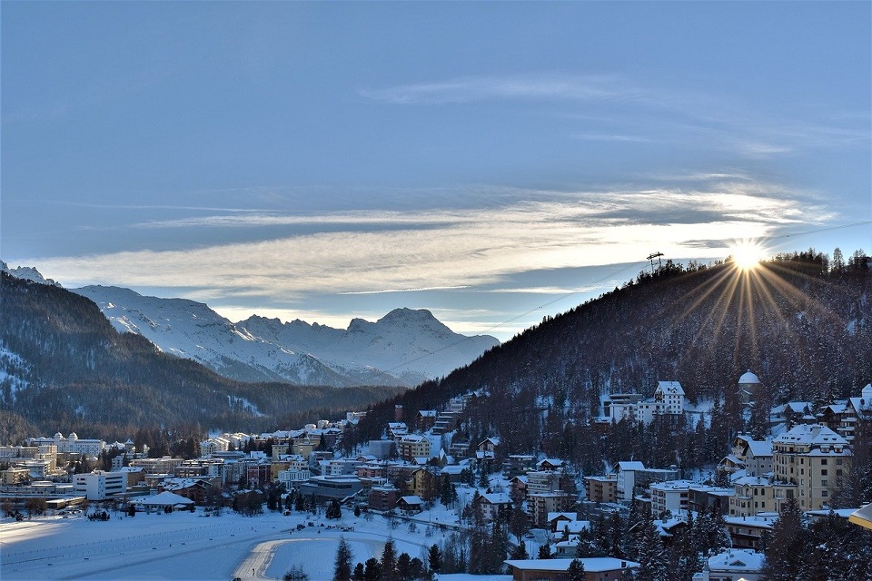 St Moritz: stazione di arrivo del Trenino del Bernina