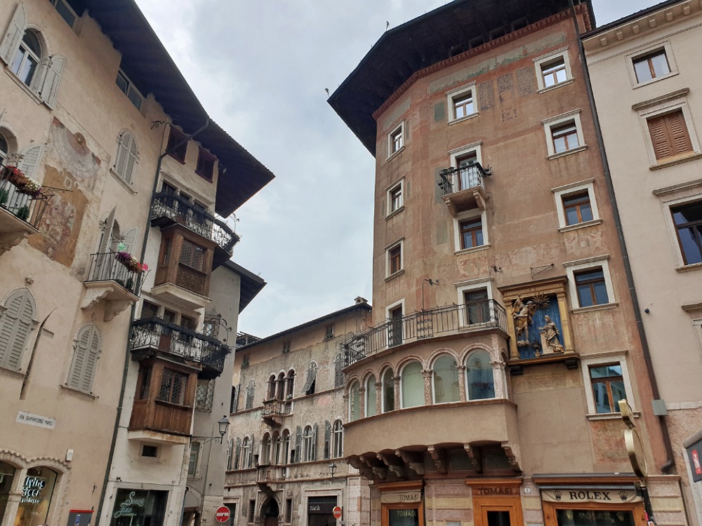 Un angolo di Via Manci nel centro storico di Trento