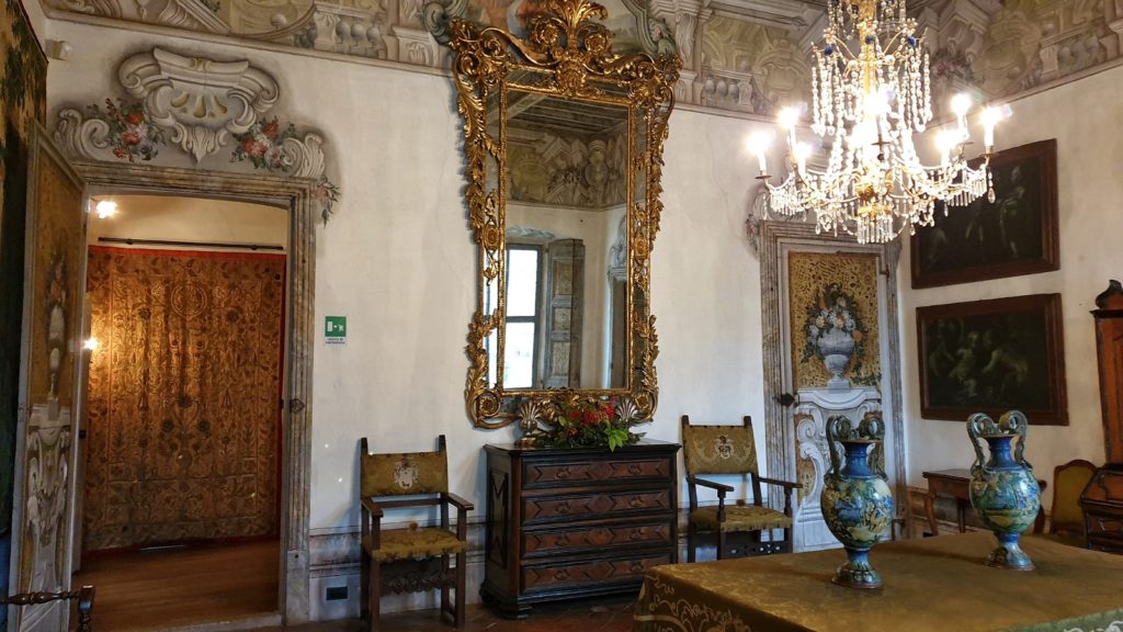 Sala interna di Villa Della Porta Bozzolo