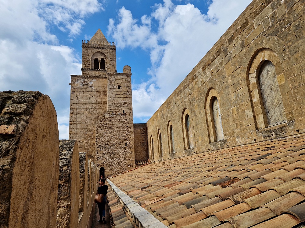 Itinerario nel centro storico di Cefalù in Sicilia
